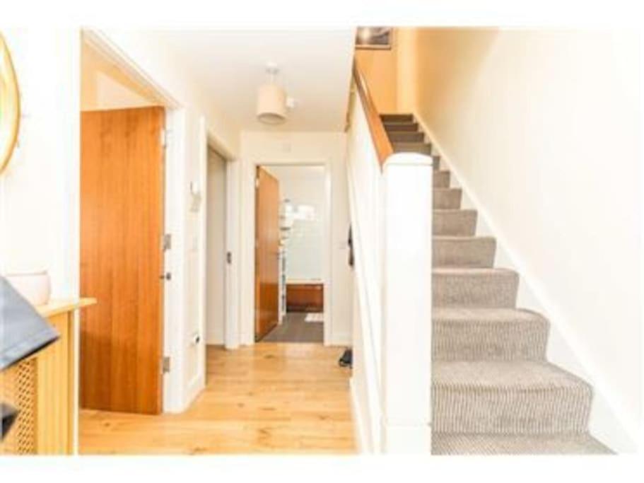 Lovely 2 Bedroom Condo In Exclusive Development. دبلن المظهر الخارجي الصورة